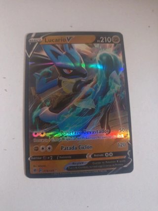 Carta Pokémon Lucario V Espada y Escudo
