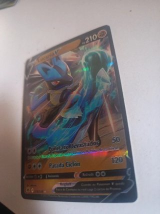 Carta Pokémon Lucario V Espada y Escudo