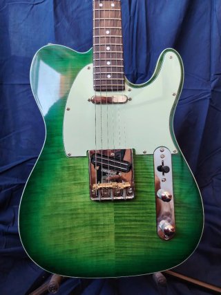Guitarra Eléctrica ELg estilo Telecaster