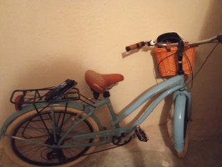 Bicicleta estilo playero azul