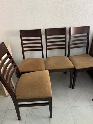 Sillas de comedor de madera