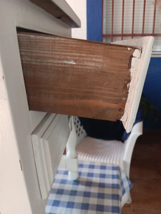 Mesita de noche vintage madera blanca