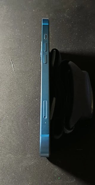 iPhone 13 Azul como nuevo