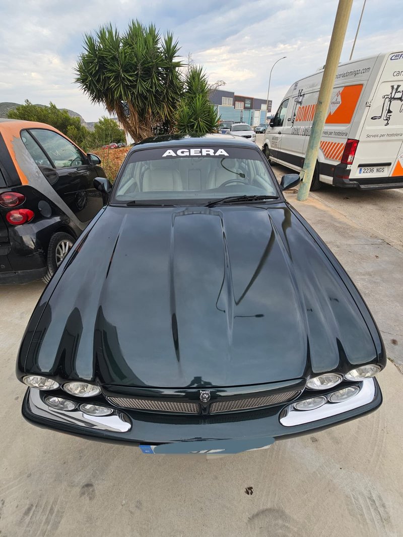 Jaguar XJ 1999 - foto 1