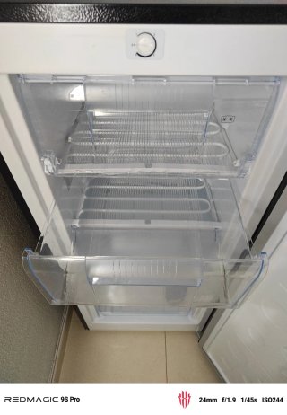 Congelador vertical CHIQ
