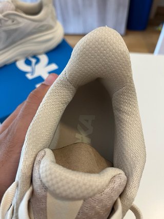 Hoka Clifton 10 Beige/Blanco Talla 42
