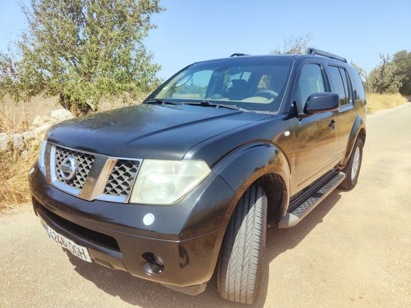 Nissan Pathfinder 2005 - foto 1