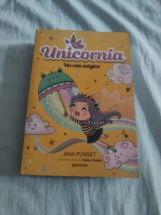Unicornia 5 - Unos campamentos en las nubes