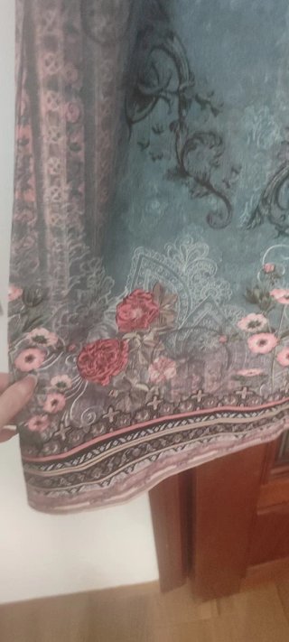 Vestido estampado floral talla XL sin estrenar.