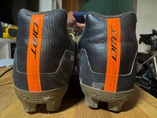 Zapatillas Gravel DMT GK1 Talla 44 + Calas Shimano