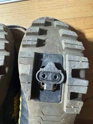 Zapatillas Gravel DMT GK1 Talla 44 + Calas Shimano