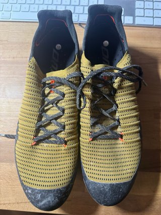 Zapatillas Gravel DMT GK1 Talla 44 + Calas Shimano