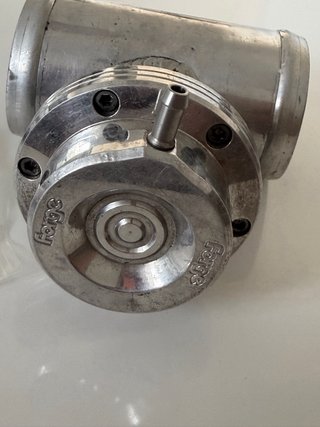 Válvula de descarga y accesorios volvo