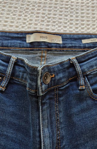 Pantalón ajustado vaquero Mango azul oscuro