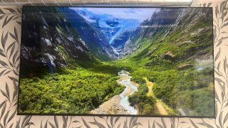 TV Hisense 85 Negra