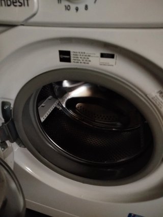 Lavadora INDESIT 4 kg A+