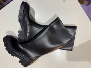 Botas Negras Altas Impermeables T41