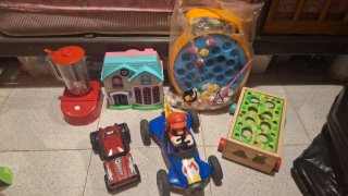 Lote Juguetes Varios: Coche, Casa, Mario