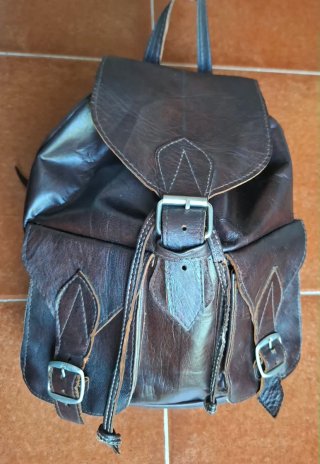 Mochila de cuero