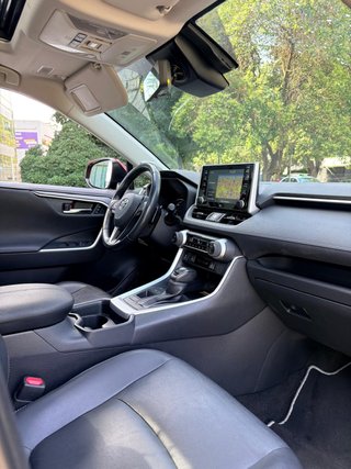 TOYOTA RAV4 HYBRID LUXURY PANORAMICO