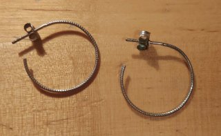 Aros de plata con textura