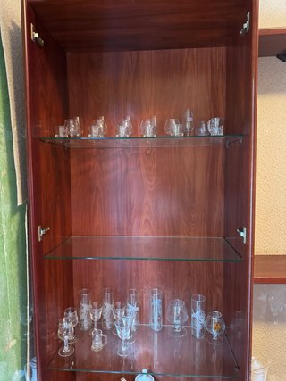 Mueble salón vitrina + vajilla completa