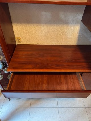 Mueble salón vitrina + vajilla completa