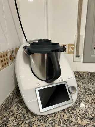 Thermomix TM6 con todos los accesorios