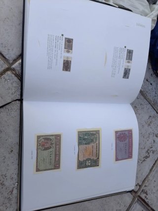 El Franquismo en Sellos y Billetes