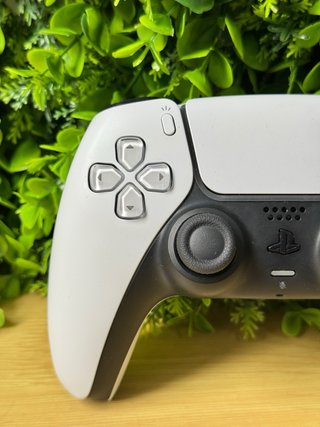 COMO NUEVA!! PS5 con Lector de Discos + Mando