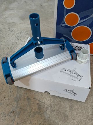 Limpiafondos AstralPool 35cm + Manguera 6m