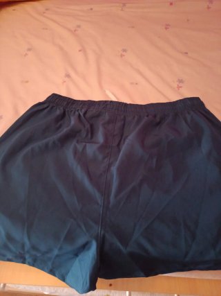 Pantalón corto deportivo azul