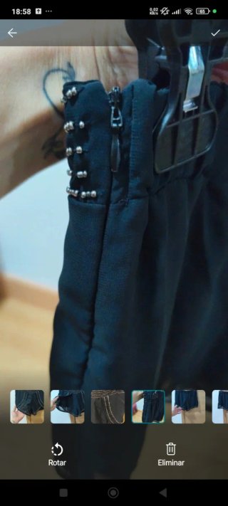 Pantalón corto mujer negro con abalorios