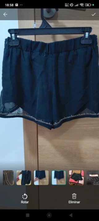 Pantalón corto mujer negro con abalorios