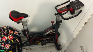 Bicicleta Spinning GT 700