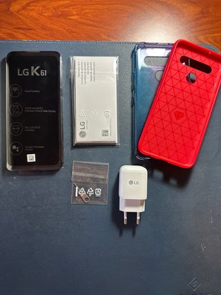 LG K61 Negro + Carcasas + Protector
