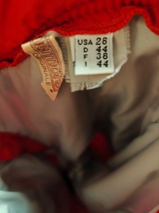 Pantalones de nieve rojos con tirantes