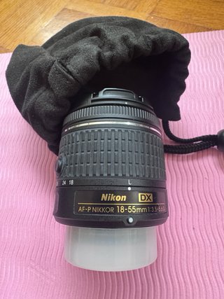 Cámara Nikon D3500 + 2 objetivos + trípode + vario