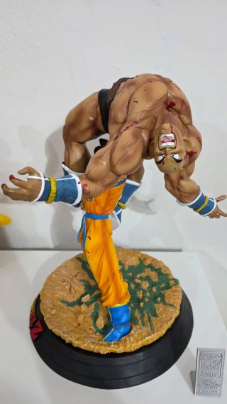 Figura Goku vs Nappa de más de 40 cm Dragon Ball Z