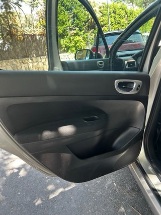 Vendo Peugeot 307 XS Sport.