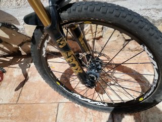 Bicicleta YETI SB66 COMP