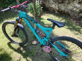 Bicicleta YETI SB66 COMP