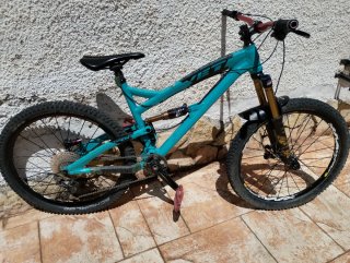 Bicicleta YETI SB66 COMP