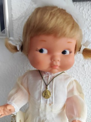 Muñeca Rapaciña Comunión Vestido Blanco
