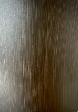 Cómoda de diseño con espejo