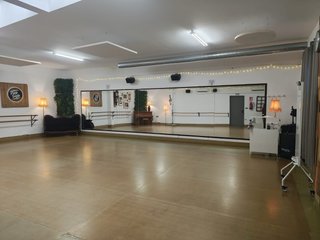 Clases de baile.Lindy hop, swing,balboa,solo jazz.