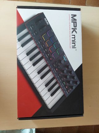 Akai MPK Mini MK3 Controlador MIDI