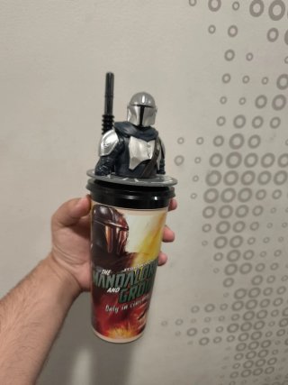 Vaso Star Wars Mandalorian con Figura