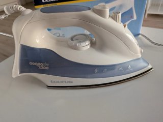 Plancha Taurus Aquaplus 2200