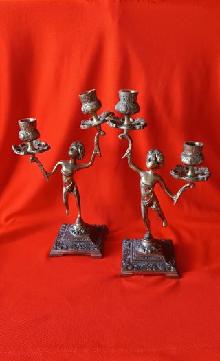 Pareja Candelabros Vintage Querubines Metal